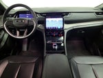 2025 Grand Cherokee Thumbnail 9
