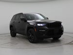 2023 Grand Cherokee Thumbnail 1