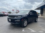 2023 Grand Cherokee Thumbnail 4