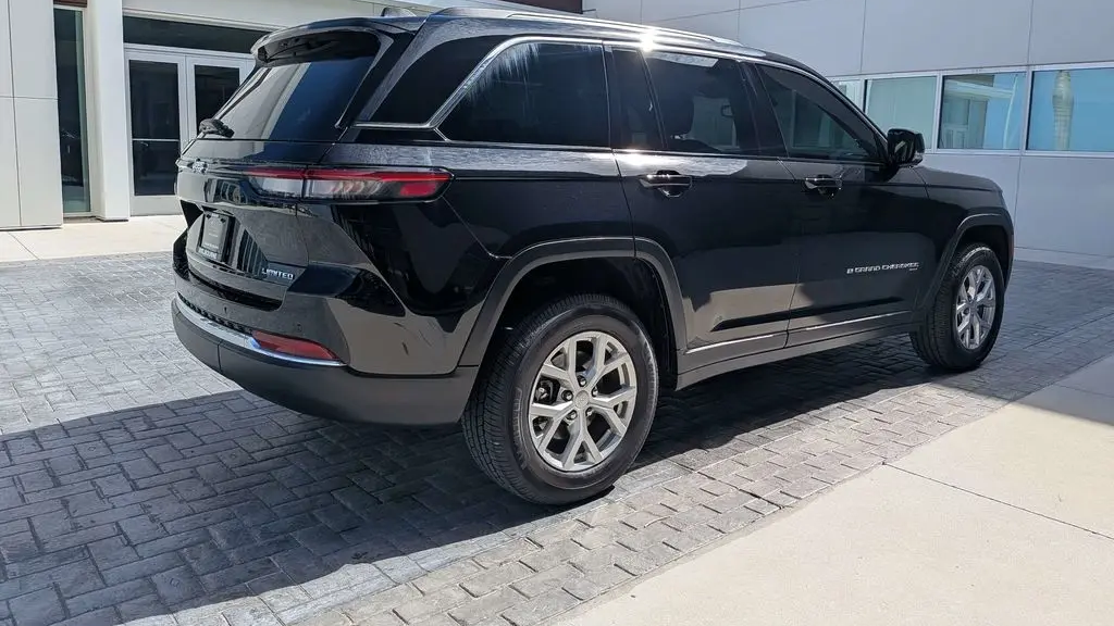 2023 Jeep Grand Cherokee Limited
