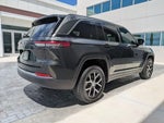 2024 Grand Cherokee Thumbnail 5