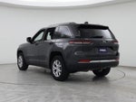 2022 Grand Cherokee Thumbnail 2