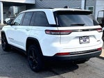 2024 Grand Cherokee Thumbnail 3