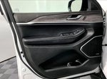 2024 Grand Cherokee Thumbnail 23