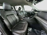 2022 Grand Cherokee Thumbnail 15