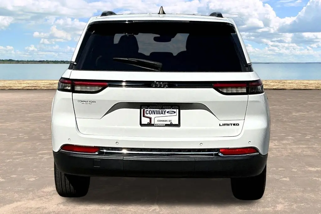 2023 Jeep Cherokee - $26,500