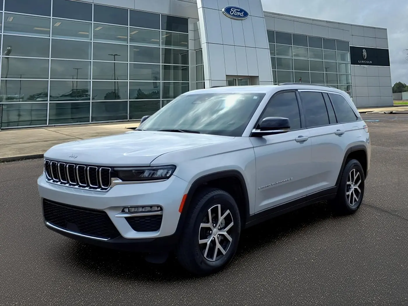 2024 Jeep Cherokee