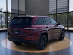 2025 Grand Cherokee Thumbnail 32