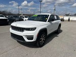 2024 Grand Cherokee Thumbnail 4