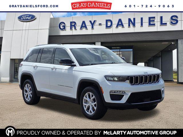 2022 Jeep Cherokee