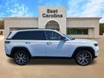 2025 Grand Cherokee Thumbnail 2