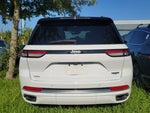2023 Grand Cherokee Thumbnail 8