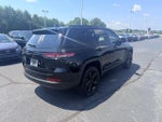 2023 Grand Cherokee Thumbnail 5