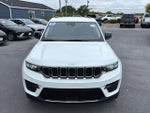 2023 Grand Cherokee Thumbnail 8