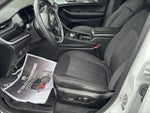 2023 Grand Cherokee Thumbnail 16