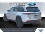 2023 Grand Cherokee Thumbnail 2