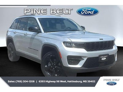 2023 Jeep Grand Cherokee 4X4 Laredo 4DR SUV