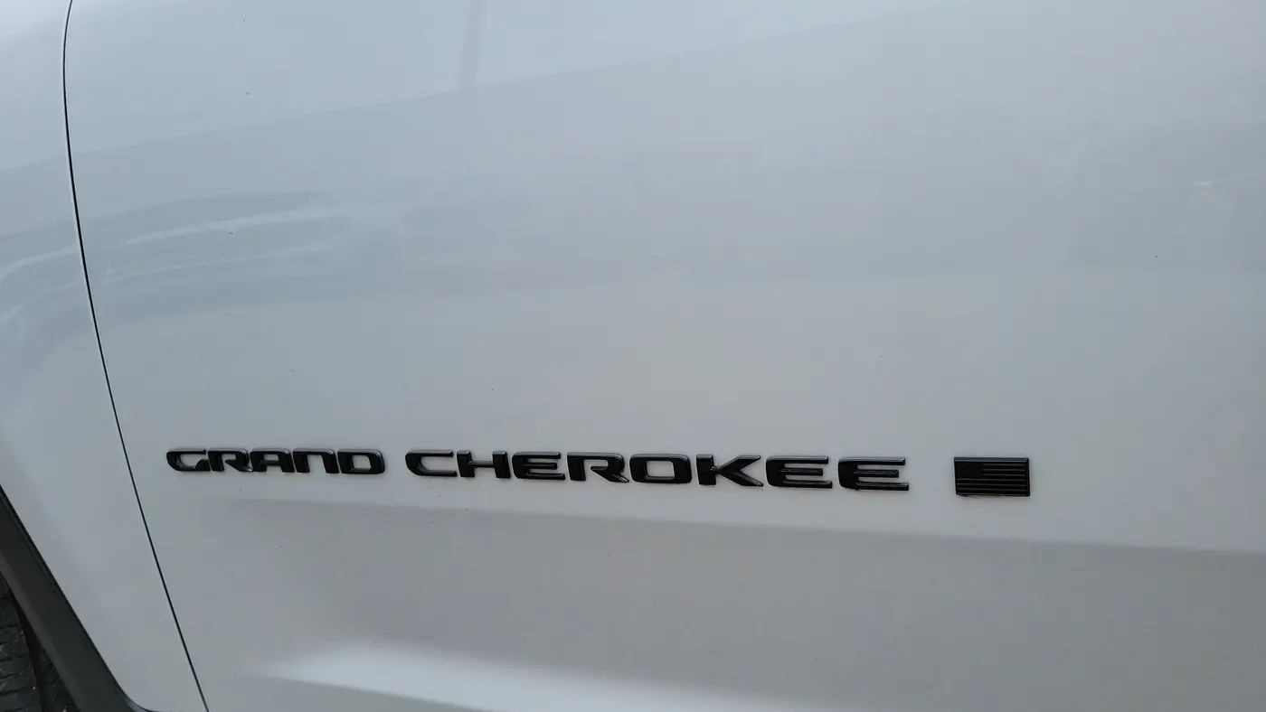 2023 Jeep Grand Cherokee Laredo X