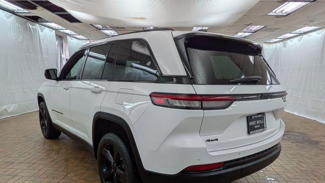 2023 Jeep Grand Cherokee Laredo X