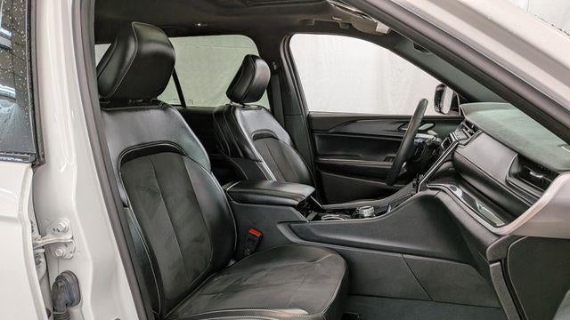 2023 Jeep Grand Cherokee Laredo X
