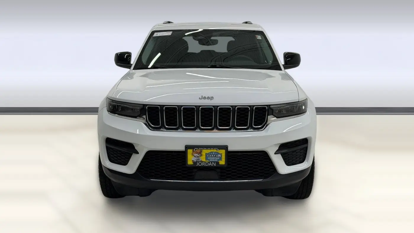 2023 Jeep Grand Cherokee Laredo X