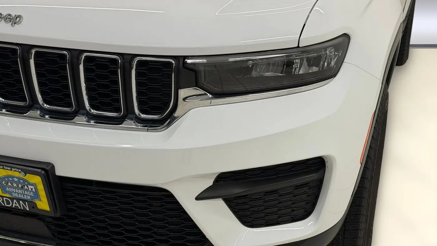 2023 Jeep Grand Cherokee Laredo X