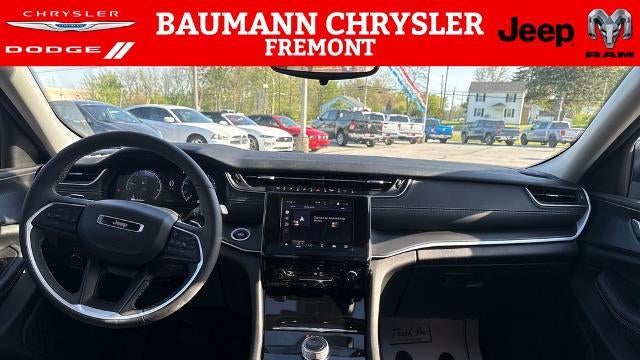 2023 Jeep Grand Cherokee Laredo X