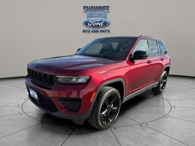 2023 Jeep Grand Cherokee 4X4 Laredo X 4DR SUV