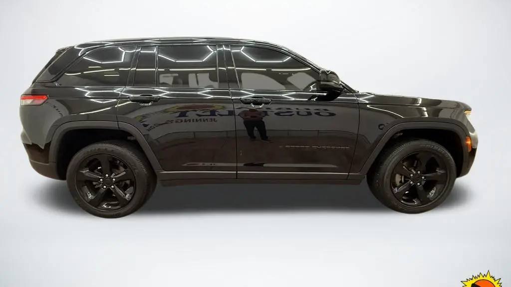 2023 Jeep Grand Cherokee Altitude X