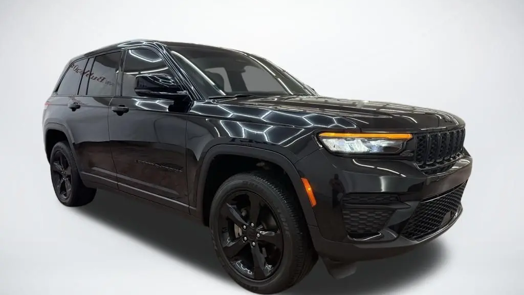 2023 Jeep Grand Cherokee Altitude X