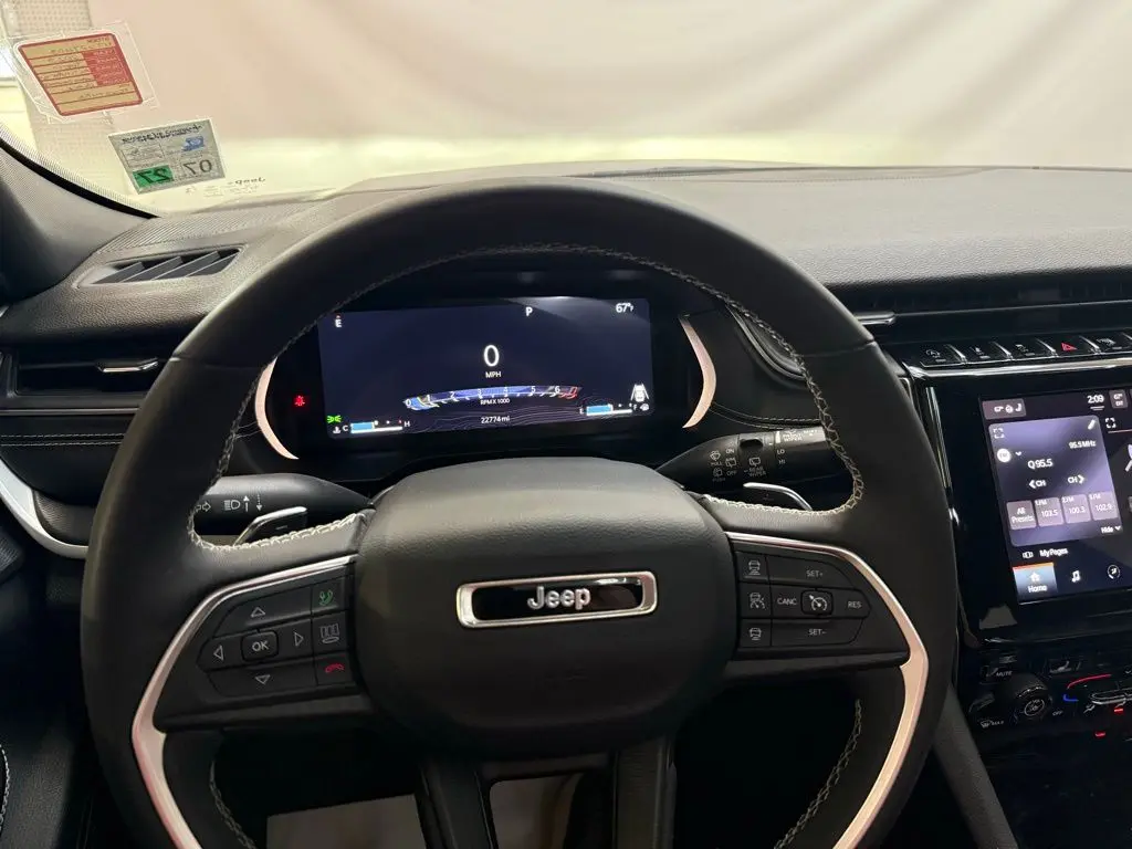 2023 Jeep Cherokee - $34,925