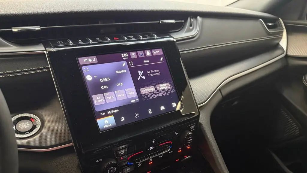 2023 Jeep Grand Cherokee Altitude X