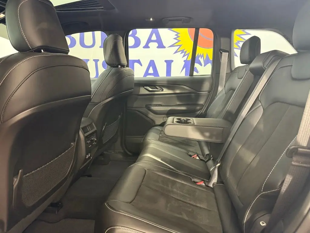 2023 Jeep Cherokee - $34,925