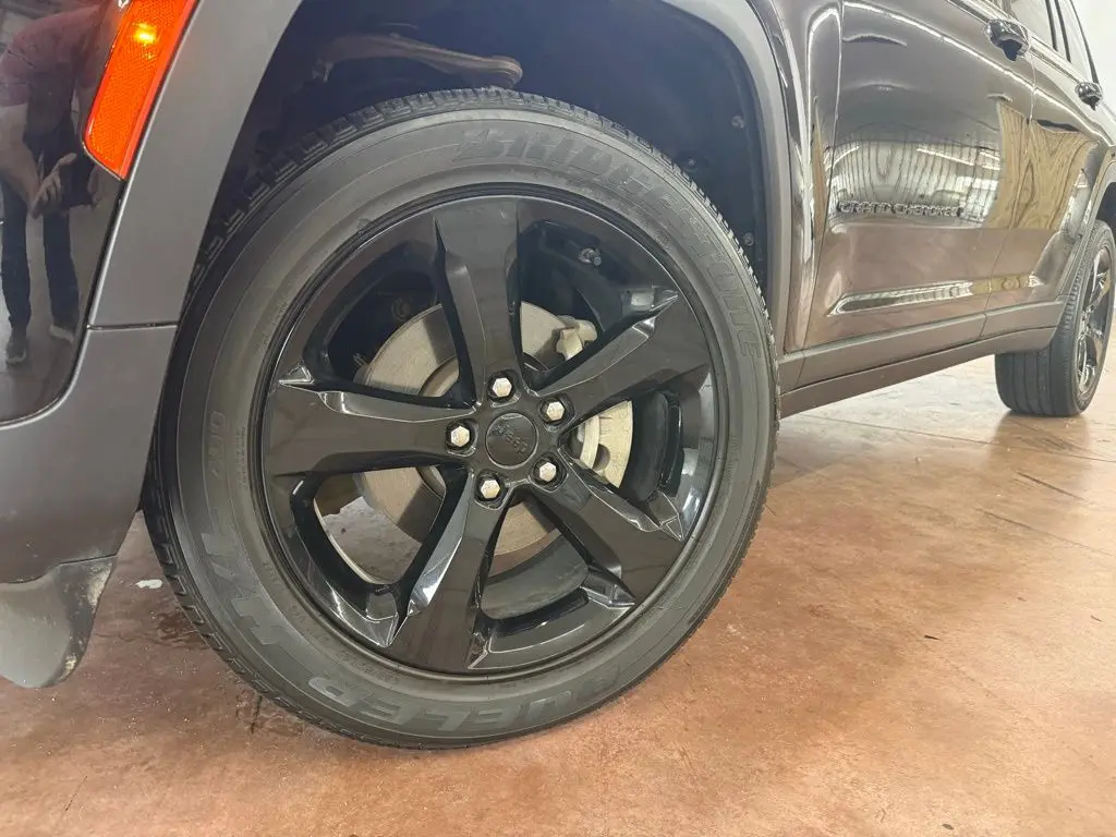 2023 Jeep Cherokee - $34,925