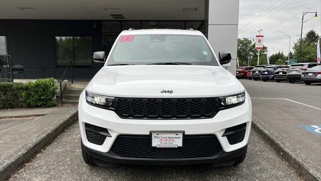 2023 Jeep Grand Cherokee Altitude