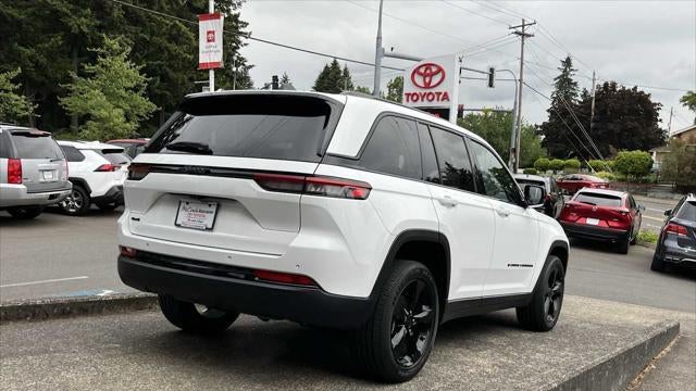 2023 Jeep Grand Cherokee Altitude