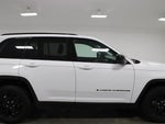 2024 Grand Cherokee Thumbnail 11