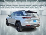 2024 Grand Cherokee Thumbnail 2