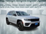 2024 Grand Cherokee Thumbnail 4