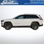 2024 Grand Cherokee Thumbnail 1