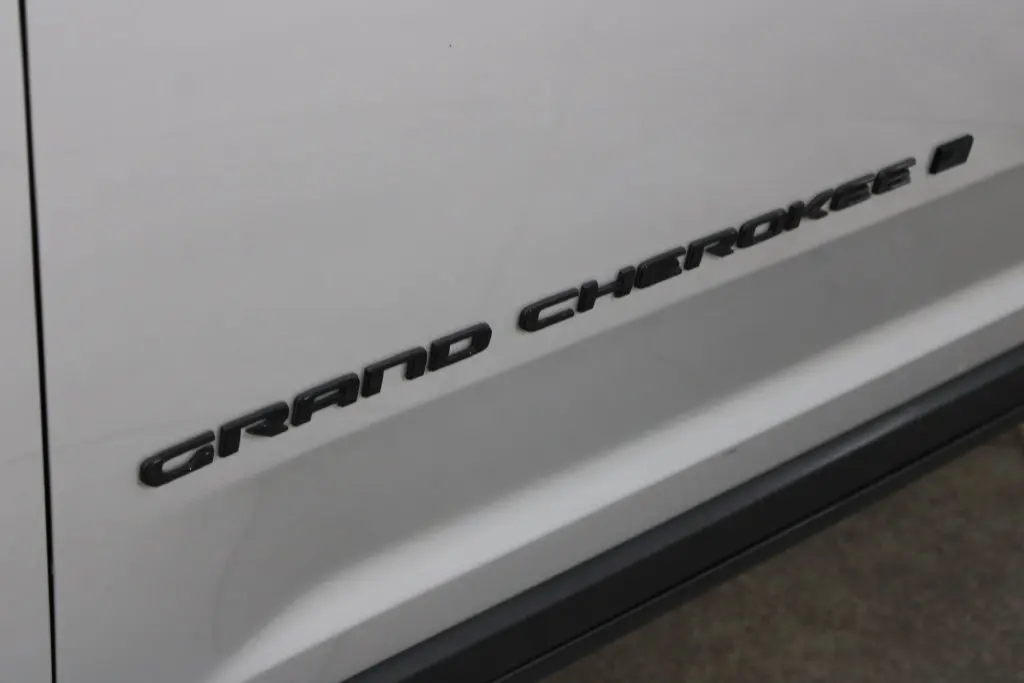 2024 Jeep Cherokee - $25,878