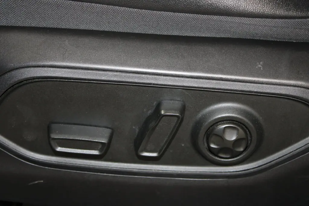 2024 Jeep Cherokee - $25,878