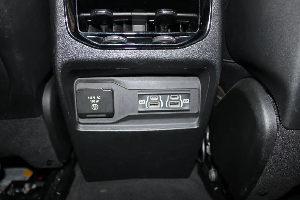 2024 Jeep Cherokee - $25,878