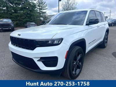 2024 Jeep Grand Cherokee 4X4 Laredo 4DR SUV