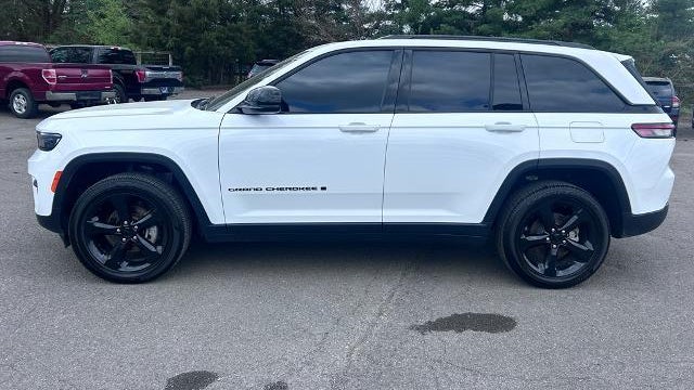 2024 Jeep Grand Cherokee Laredo