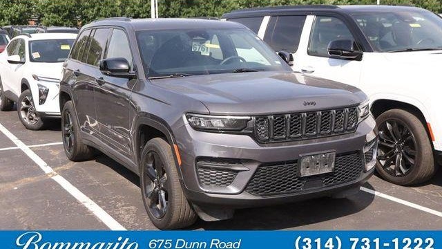 Preowned 2024 Jeep Grand Cherokee Laredo for Sale