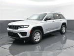 2024 Grand Cherokee Thumbnail 2