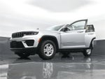 2024 Grand Cherokee Thumbnail 31