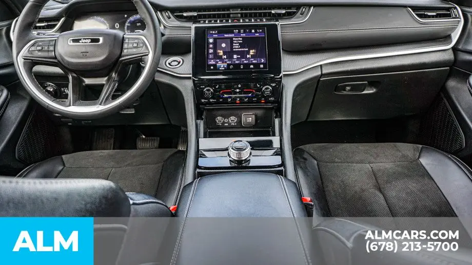 2025 Jeep Grand Cherokee Altitude