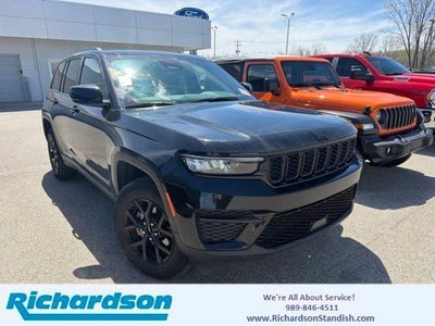 Photo of a 2025 Jeep Grand Cherokee 4X4 Laredo 4DR SUV for sale